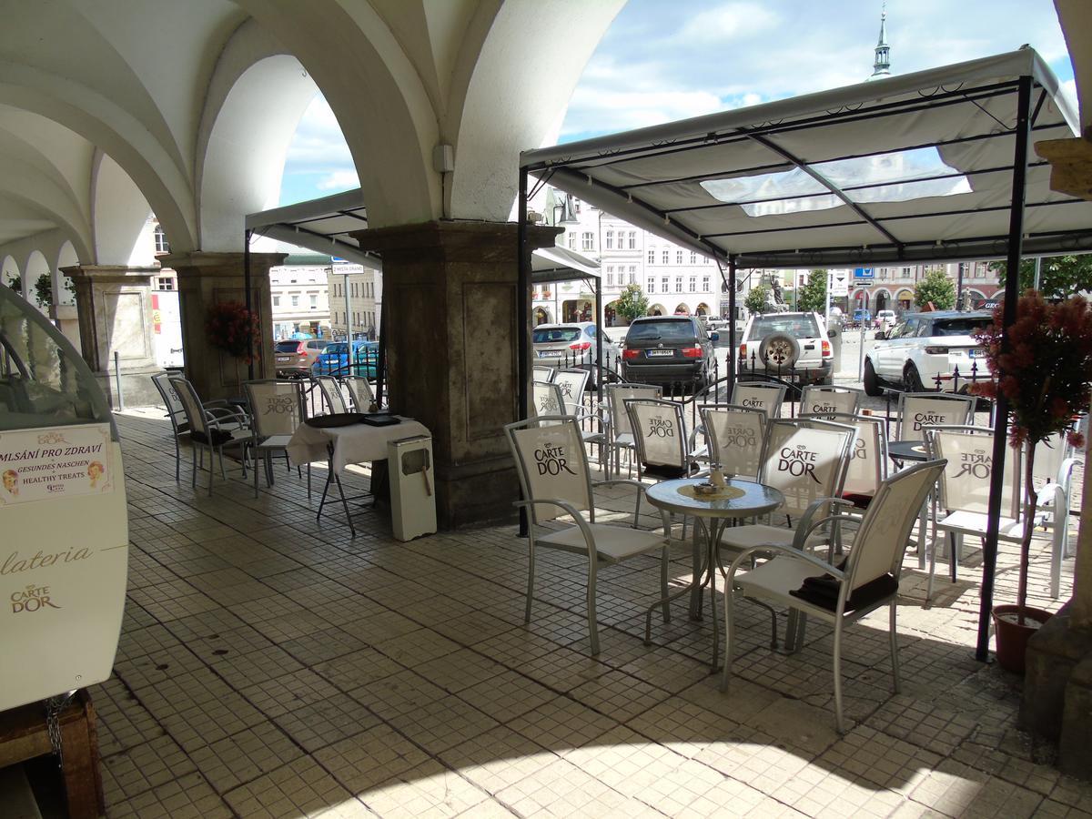 Gl Hotel Trutnov Exteriör bild