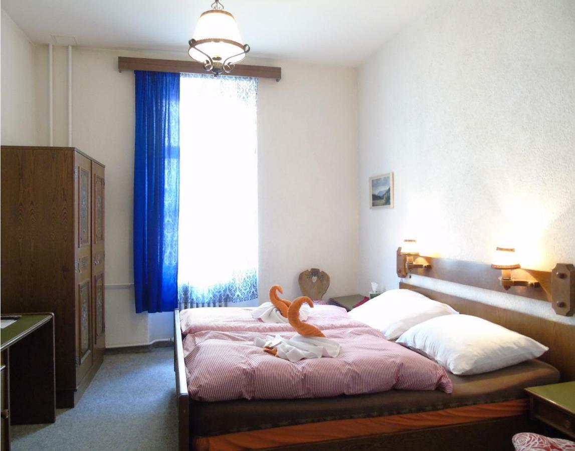Gl Hotel Trutnov Exteriör bild